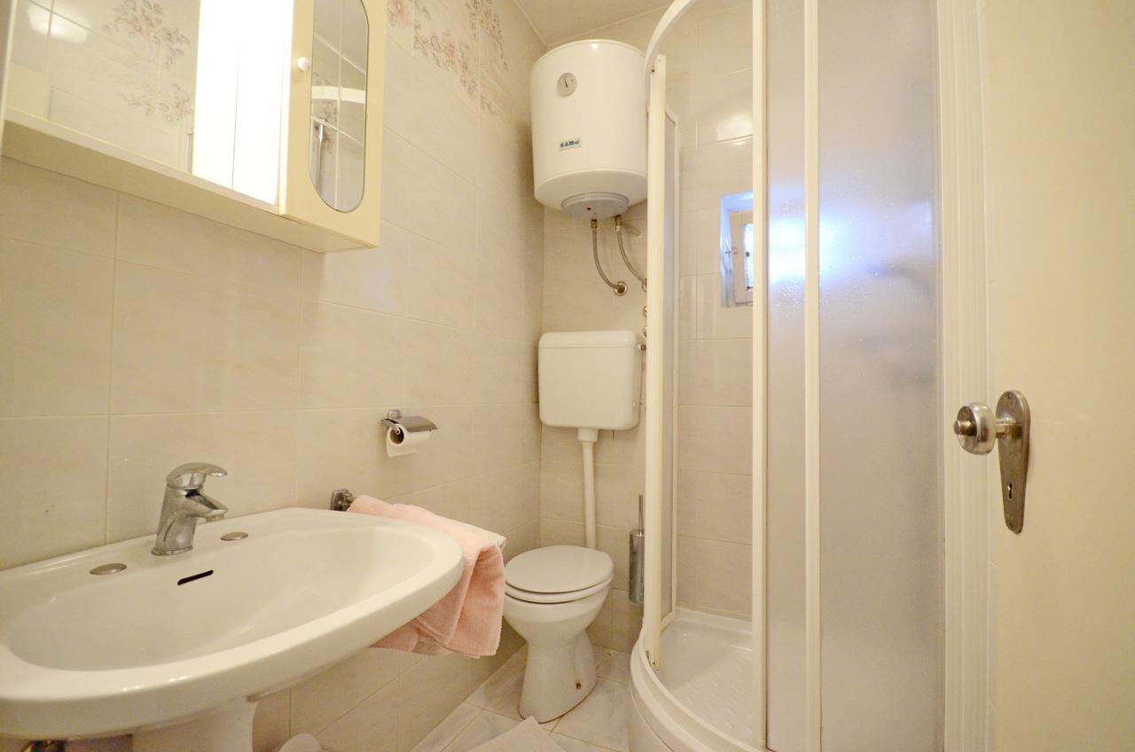 Apartments Dea Poreč Extérieur photo