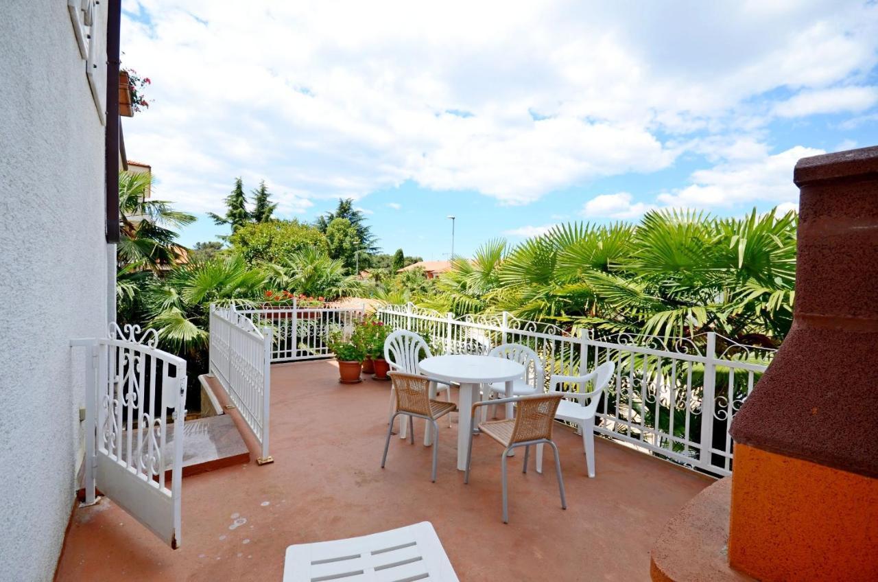 Apartments Dea Poreč Extérieur photo